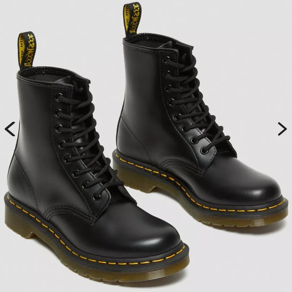 Dr. Martens 1460 Smooth Lace Up Boot
